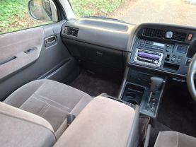 1996 TOYOTA HIACE VAN 1KZ-TE SUPER CUSTOM LIMITED