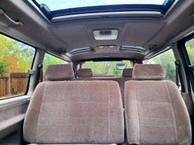 1996 TOYOTA HIACE VAN 2RZ-E LIVING SALOON EX