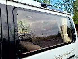 1996 TOYOTA HIACE VAN 2RZ-E LIVING SALOON EX