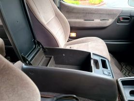 1996 TOYOTA HIACE VAN 2RZ-E LIVING SALOON EX