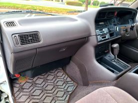 1996 TOYOTA HIACE VAN 2RZ-E LIVING SALOON EX