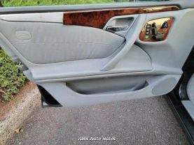2001 MERCEDES-BENZ E-CLASS SEDAN V6, 3.2 LITER E 320 AWD SEDAN 4D