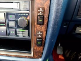 1989 TOYOTA CENTURY SEDAN 5V-EU -