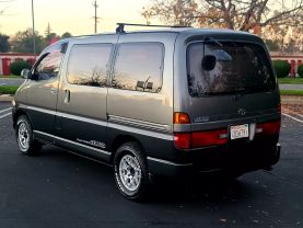 1996 TOYOTA GRANVIA VAN 1KZ-TE Q