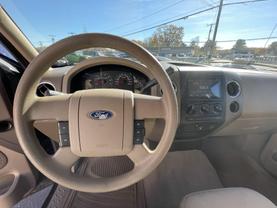 Used 2005 FORD F150 SUPERCREW CAB PICKUP V8, 5.4 LITER XLT PICKUP 4D 5 1/2 FT - LA Auto Star located in Virginia Beach, VA