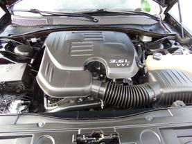 2018 CHRYSLER 300 SEDAN V6, 3.6 LITER 300 LIMITED SEDAN 4D at Gael Auto Sales in El Paso, TX