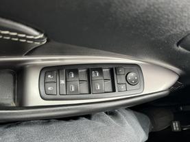 2017 DODGE JOURNEY SUV BLACK AUTOMATIC - Auto Spot