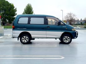 1996 MITSUBISHI DELICA SPACE GEAR VAN 4M40 JASPER