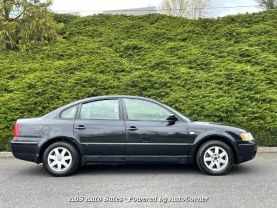 1999 VOLKSWAGEN PASSAT SEDAN V6, 2.8 LITER GLS SEDAN 4D