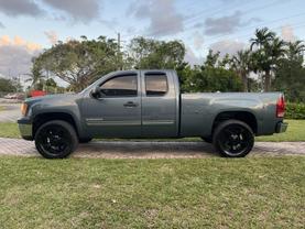 2010 GMC SIERRA 1500 EXTENDED CAB PICKUP TEAL AUTOMATIC - Citywide Auto Group LLC