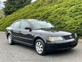 1999 VOLKSWAGEN PASSAT SEDAN V6, 2.8 LITER GLS SEDAN 4D
