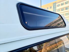 1995 TOYOTA HIACE COMMUTER VAN 3L DX