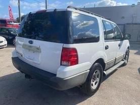 2006 FORD EXPEDITION SUV V8, 5.4 LITER XLT SPORT UTILITY 4D at YID Auto Sales in Hollywood, FL   25.997523502292495, -80.14913739060177