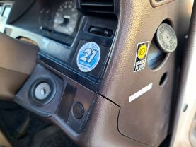 1995 TOYOTA HIACE COMMUTER VAN 3L DX