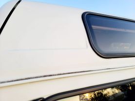 1995 TOYOTA HIACE COMMUTER VAN 3L DX