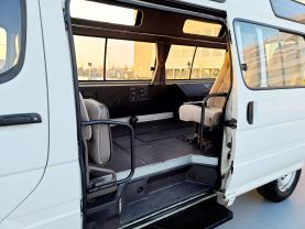 1995 TOYOTA HIACE COMMUTER VAN 3L DX