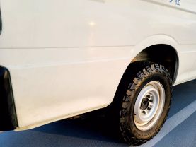 1995 TOYOTA HIACE COMMUTER VAN 3L DX