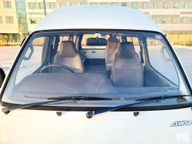 1995 TOYOTA HIACE COMMUTER VAN 3L DX