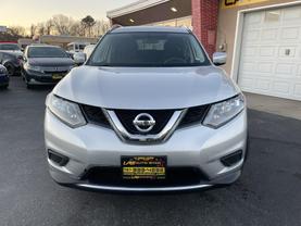 Used 2015 NISSAN ROGUE SUV 4-CYL, 2.5 LITER SV SPORT UTILITY 4D - LA Auto Star located in Virginia Beach, VA