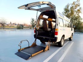 1995 TOYOTA HIACE COMMUTER VAN 3L DX