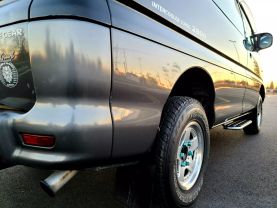 1996 MITSUBISHI DELICA SPACE GEAR VAN 4M40 SUPER EXCEED
