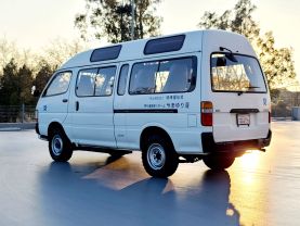 1995 TOYOTA HIACE COMMUTER VAN 3L DX