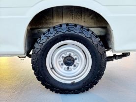 1995 TOYOTA HIACE COMMUTER VAN 3L DX