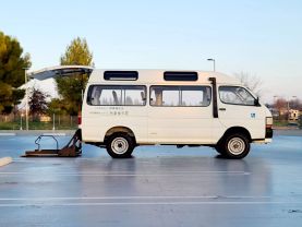 1995 TOYOTA HIACE COMMUTER VAN 3L DX