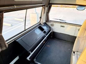 1995 TOYOTA HIACE COMMUTER VAN 3L DX