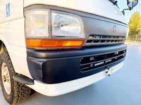 1995 TOYOTA HIACE COMMUTER VAN 3L DX