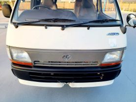 1995 TOYOTA HIACE COMMUTER VAN 3L DX