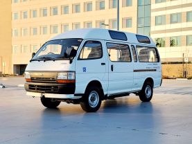 1995 TOYOTA HIACE COMMUTER VAN 3L DX