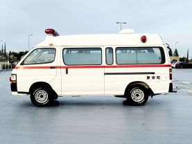 1991 TOYOTA HIACE VAN 2RZ-E AMBULANCE