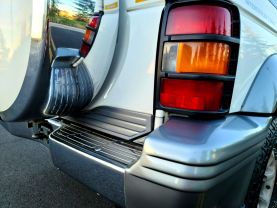 1994 MITSUBISHI PAJERO SUV 4M40 XR 2