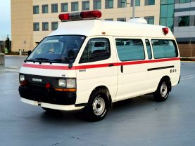 1991 TOYOTA HIACE VAN 2RZ-E AMBULANCE