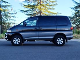 1996 MITSUBISHI DELICA SPACE GEAR VAN 4M40 EXCEED