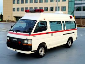 1991 TOYOTA HIACE VAN 2RZ-E AMBULANCE