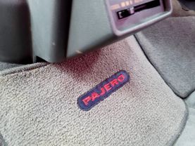 1994 MITSUBISHI PAJERO SUV 4M40 XR 2