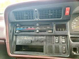 1991 TOYOTA HIACE VAN 2RZ-E AMBULANCE