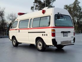 1991 TOYOTA HIACE VAN 2RZ-E AMBULANCE