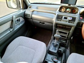 1994 MITSUBISHI PAJERO SUV 4M40 XR 2