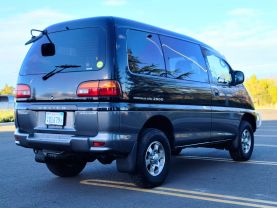 1996 MITSUBISHI DELICA SPACE GEAR VAN 4M40 EXCEED