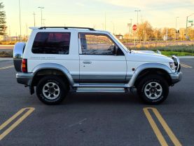 1994 MITSUBISHI PAJERO SUV 4M40 XR 2
