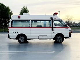 1991 TOYOTA HIACE VAN 2RZ-E AMBULANCE