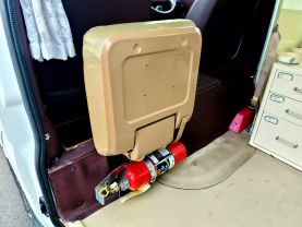 1991 TOYOTA HIACE VAN 2RZ-E AMBULANCE