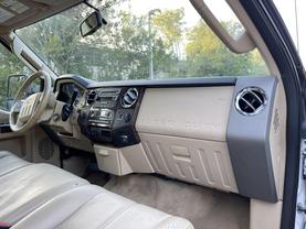 2010 FORD F250 SUPER DUTY SUPER CAB PICKUP WHITE  AUTOMATIC - Citywide Auto Group LLC