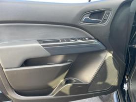 2016 CHEVROLET COLORADO CREW CAB PICKUP V6, VVT, 3.6 LITER Z71 PICKUP 4D 5 FT - LA Auto Star