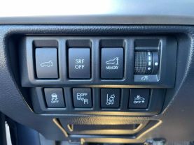 2017 SUBARU OUTBACK WAGON 6-CYL, 3.6 LITER 3.6R LIMITED WAGON 4D