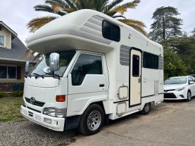 1996 TOYOTA TOYOACE CAMPER 3L CAMPER
