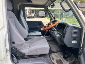 1996 TOYOTA TOYOACE CAMPER 3L CAMPER